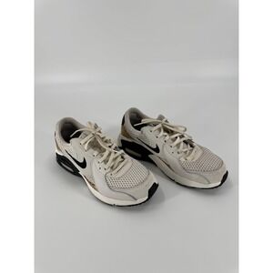 Nike Air Max Excee Women's Casual Sneakers White Gold Black Size 7.5 DZ2619 001